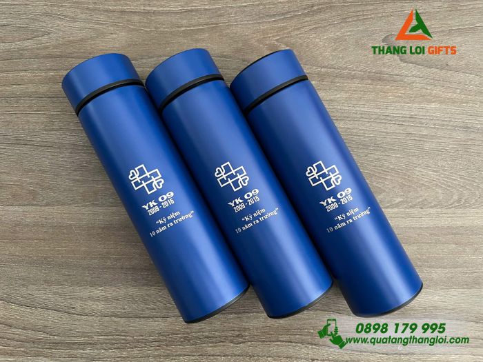 Bình Giữ Nhiệt Màu Xanh 500ml - Khắc Logo Kỷ Niệm 10 Năm Ra Trường