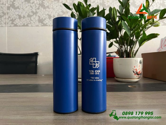Bình Giữ Nhiệt Màu Xanh 500ml - Khắc Logo Kỷ Niệm 10 Năm Ra Trường