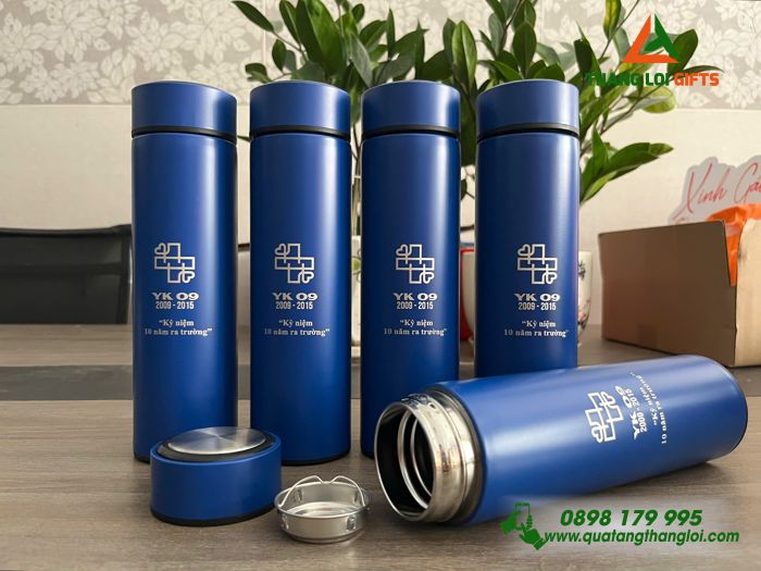 Bình Giữ Nhiệt Màu Xanh 500ml - Khắc Logo Kỷ Niệm 10 Năm Ra Trường