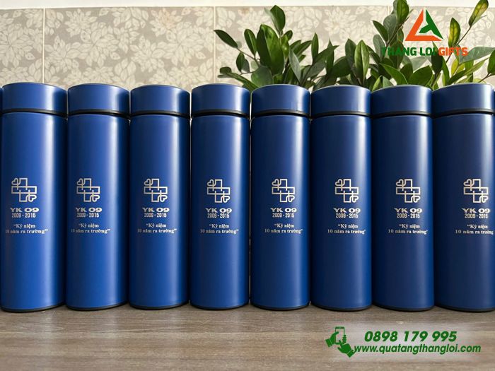 Bình Giữ Nhiệt Màu Xanh 500ml - Khắc Logo Kỷ Niệm 10 Năm Ra Trường