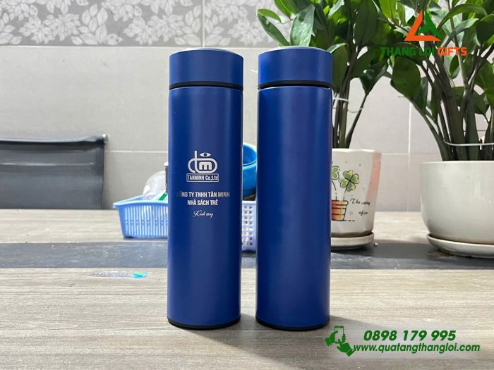 Bình Giữ Nhiệt Màu Xanh - Khắc Logo Doanh Nghệp Tân Minh