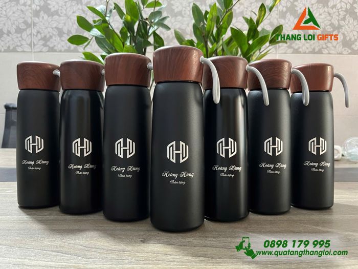 Bình Giữ Nhiệt Nắp Vân Gỗ Màu Đen - Khắc Tên Logo Làm Quà Tặng