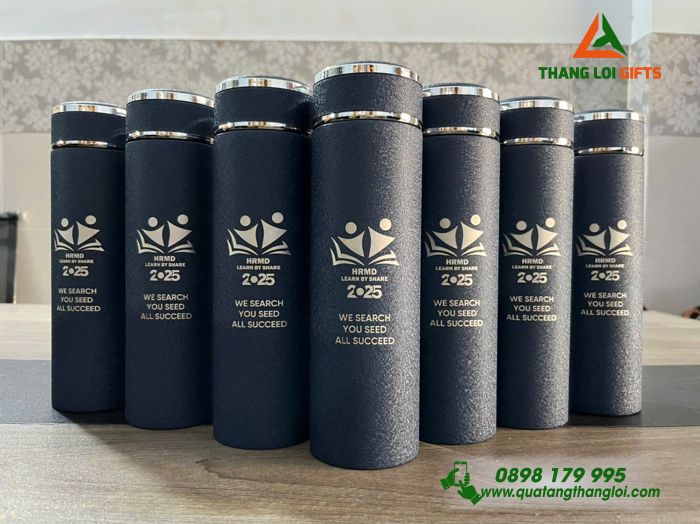 Bình Giữ Nhiệt Sơn Nhám Màu Xanh - Khắc Logo HRMD Learn By Share 2025