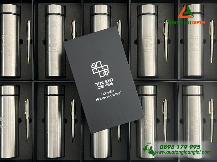Bộ Quà Tặng (Bình Giữ Nhiệt & Bút Ký) - In Khắc Logo Kỷ Niệm 10 Năm Ra Trường