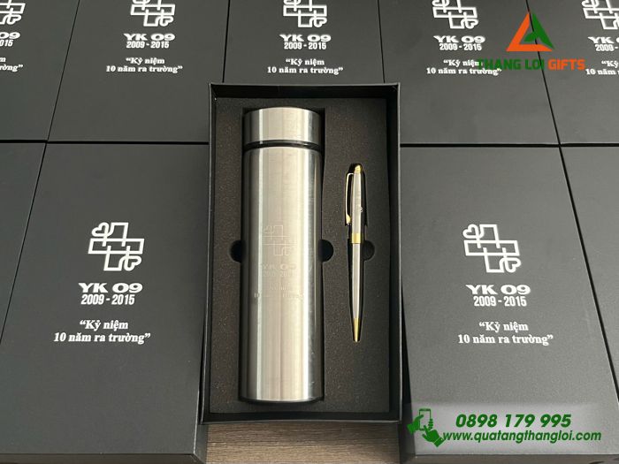 Bộ Quà Tặng (Bình Giữ Nhiệt & Bút Ký) - In Khắc Logo Kỷ Niệm 10 Năm Ra Trường