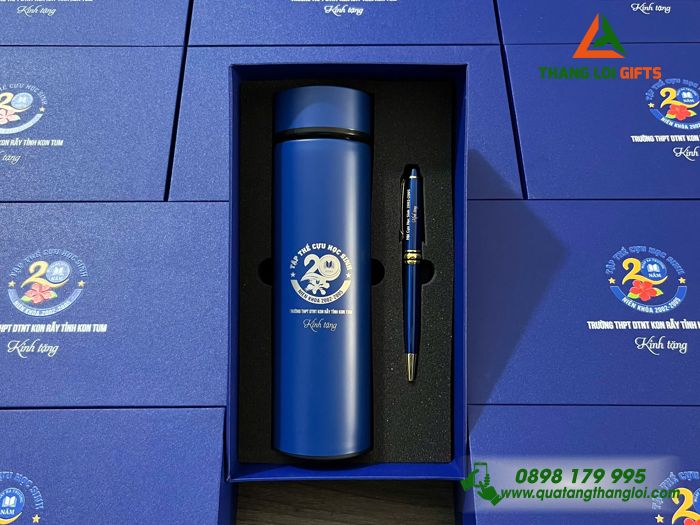Set Quà Tặng (Bình Giữ Nhiệt & Bút Ký) Màu Xanh - In Khắc Logo Trường THPT DTNT Kon Rẫy