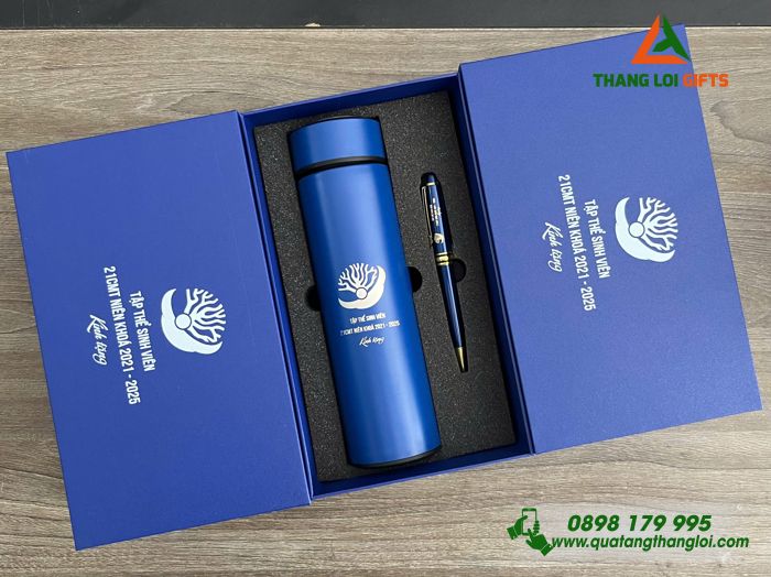 Set Quà Tặng (Bình Giữ Nhiệt & Bút Ký) Màu Xanh - In Khắc Logo Tập Thể Sinh Viên 21CMT