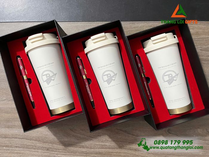 Combo Quà Tặng (Ly Giữ Nhiệt & Bút Ký) - In Khắc Logo Trung Tâm Du Học Quốc Tế Trần Quang