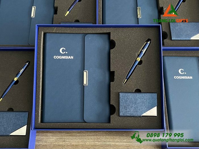 Combo Quà Tặng (Sổ+ Hộp Namecard+ Bút) Màu Xanh - In Khắc Logo Doanh Nghiệp COGNISIAN