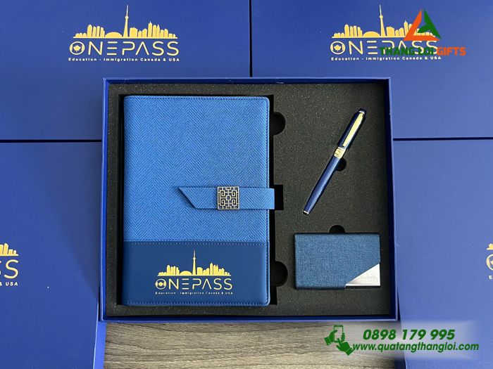 Bộ Quà Tặng (Sổ+ Hộp Namecard+ Bút) Màu Xanh - In Khắc Logo Doanh Nghiệp ONEPASS
