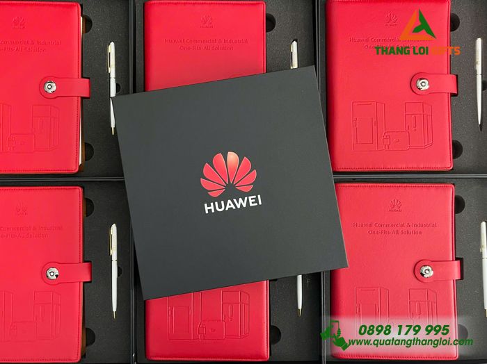 Combo Quà Tặng (Sổ Tay Bìa Còng & Bút Ký) - In Khắc Logo Thương Hiệu HUAWEI