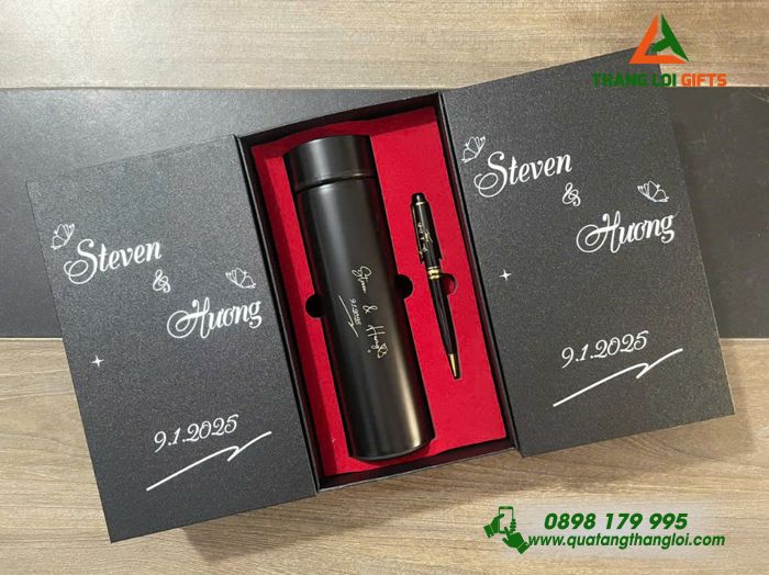 Set Quà Tặng (Bình Giữ Nhiệt & Bút Ký) Màu Đen - Khắc Tên Làm Quà Đám Cưới