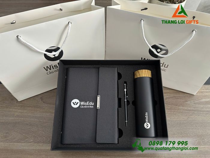 Bộ Quà Tặng (Sổ+ Bình Lock&Lock+ Bút) Màu Đen - In Khắc Logo Doanh Nghiệp WISEDU