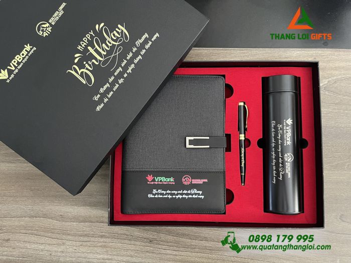 Set Quà Tặng (Sổ+ Bình+ Bút) Màu Đen - In Khắc Logo Ngân Hàng VPBank