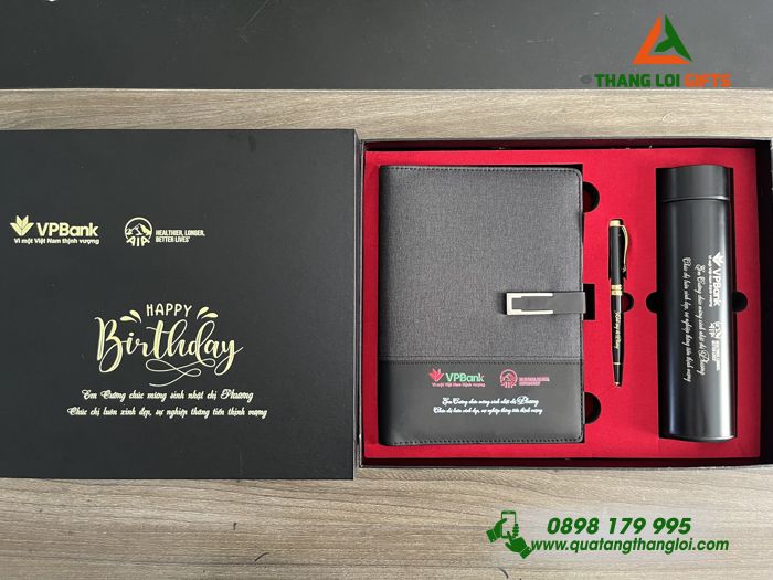 Set Quà Tặng (Sổ+ Bình+ Bút) Màu Đen - In Khắc Logo Ngân Hàng VPBank