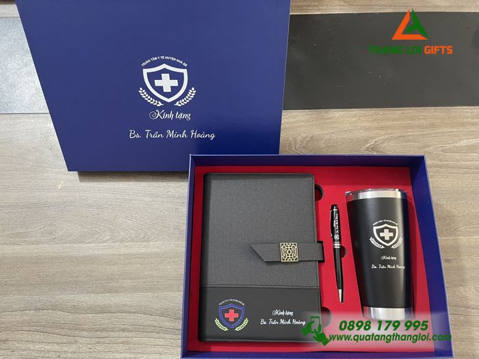 Bộ Quà Tặng (Sổ+ Ly+ Bút) Màu Đen - In Khắc Logo Trung Tâm Y Tế