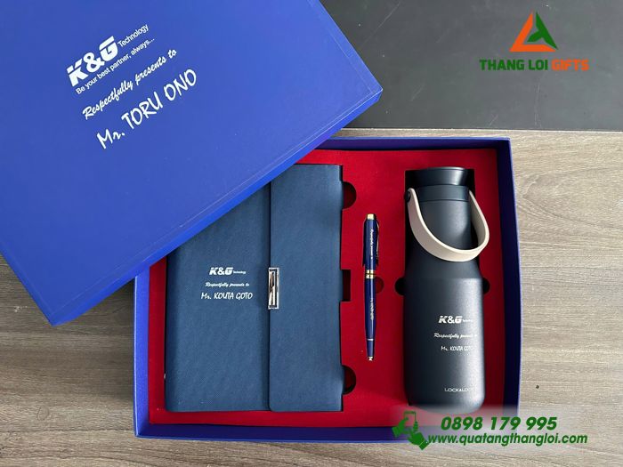 Bộ Quà Tặng (Sổ+ Bình Lock&Lock+ Bút) Màu Xanh - In Khắc Logo Doanh Nghiệp K&G