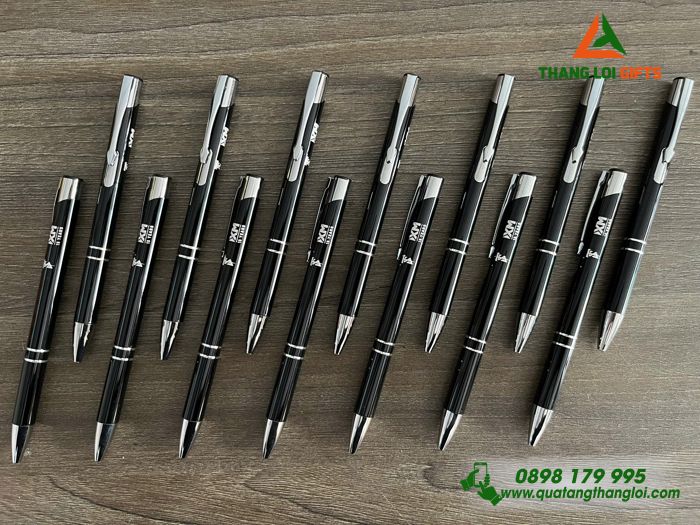 Bút Bi Kim Loại Bấm Màu Đen - Khắc Logo Doanh Nghiệp TESEF.NET