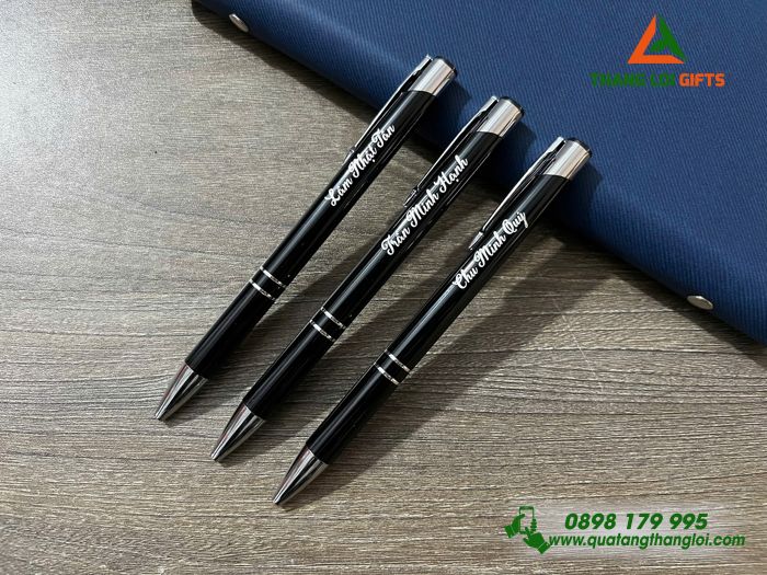 Bút Bi Kim Loại Bấm Màu Đen - Khắc Tên Làm Quà Tặng
