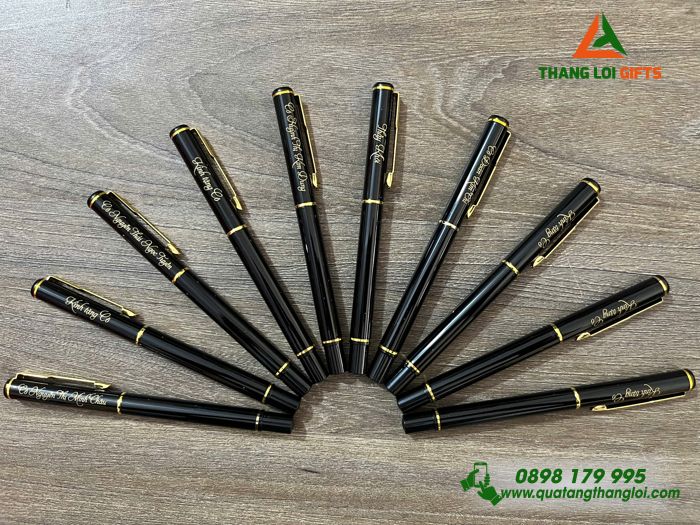 Bút Ký Kim Loại Nắp Đẩy - Khắc Tên Làm Quà Tặng