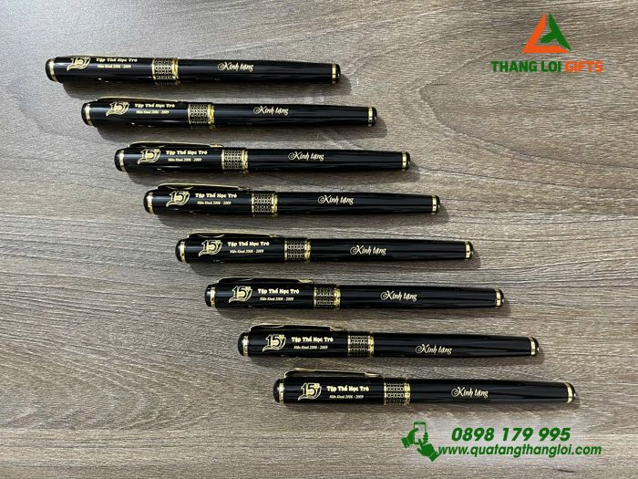 Bút Ký Kim Loại Khoen Tổ Ong - Khắc Logo Kỷ Niệm 15 Năm Làm Quà Tri Ân Thầy Cô Giáo