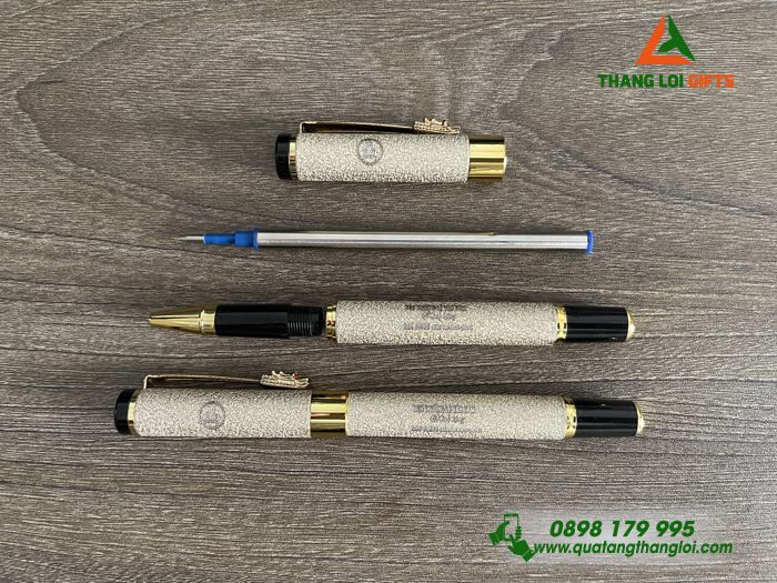 Bút Ký Kim Loại Khoen Cài Hình Đầu Rồng - Khắc Logo Trường Tiểu Học Lê Văn Tám