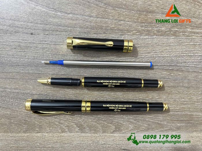 Bút Ký Kim Loại Màu Đen Khoen Vàng - Khắc Tên Đại Hội Đảng Bộ Khoa Quân Sự
