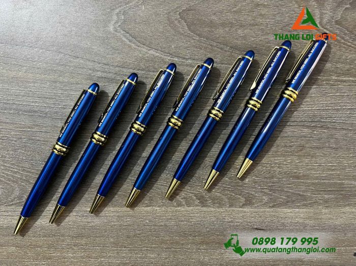 Bút Ký Kim Loại Xoay Màu Xanh Khoen Vàng - Khắc Nội Dung Làm Quà Tặng