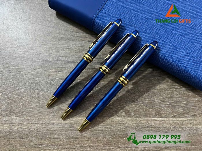 Bút Ký Kim Loại Xoay Màu Xanh Khoen Vàng - Khắc Nội Dung Làm Quà Tặng