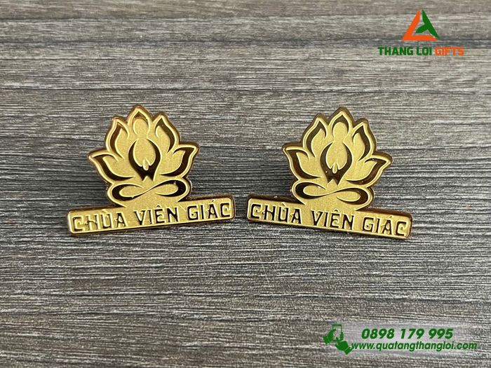 Huy Hiệu Cài Áo Hình Hoa Sen - Khắc Tên Chùa Viên Giác