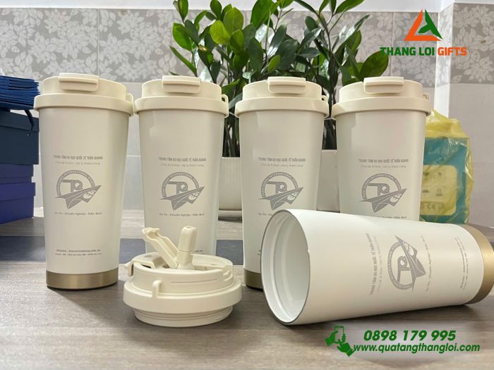 Ly Giữ Nhiệt 530ml Màu Trắng Kem - Khắc Logo Trung Tâm Du Học Quốc Tế Trần Quang