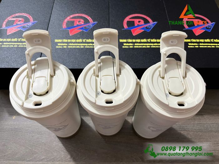 Ly Giữ Nhiệt 530ml Màu Trắng Kem - Khắc Logo Trung Tâm Du Học Quốc Tế Trần Quang