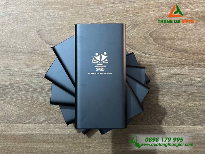 Pin Sạc Dự Phòng Xiaomi 10.000mAh - Khắc Logo HRMD Làm Quà Tặng Nhân Viên