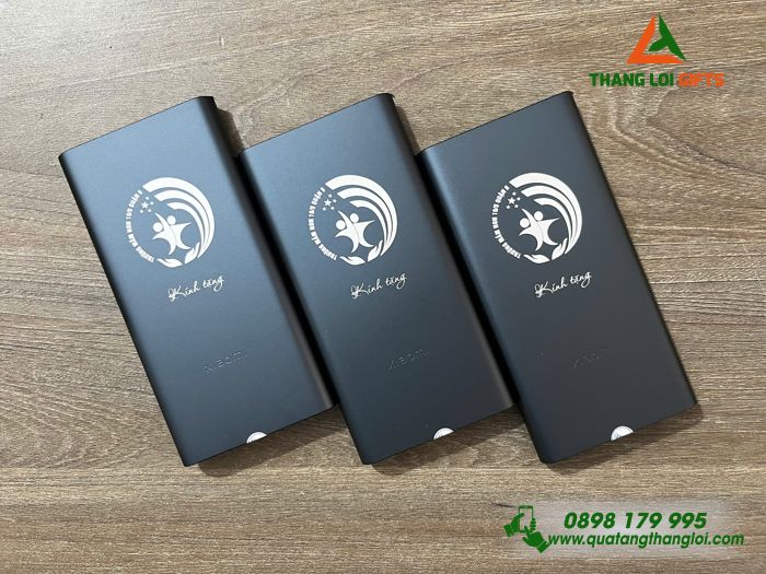 Pin Sạc Dự Phòng Xiaomi 10.000mAh - Khắc Logo Trường Mầm Non 19/5 Quận 8