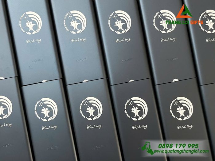 Pin Sạc Dự Phòng Xiaomi 10.000mAh - Khắc Logo Trường Mầm Non 19/5 Quận 8