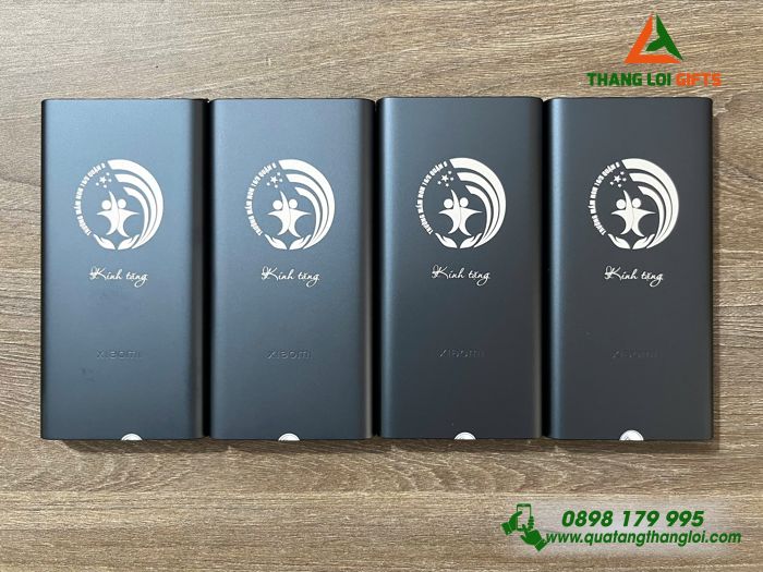 Pin Sạc Dự Phòng Xiaomi 10.000mAh - Khắc Logo Trường Mầm Non 19/5 Quận 8