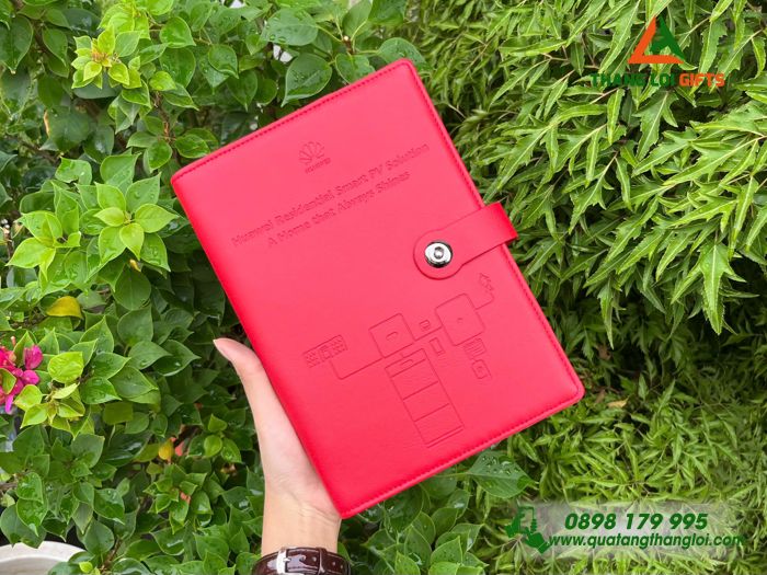 Sổ Tay Bìa Còng Màu Đỏ - In Dập Chìm Logo Thương Hiệu HUAWEI