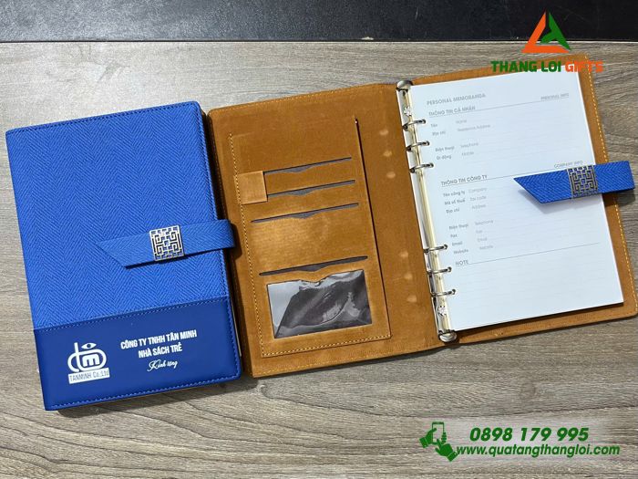 Sổ Tay Bìa Còng Màu Xanh - In Logo Doanh Nghiệp Tân Minh