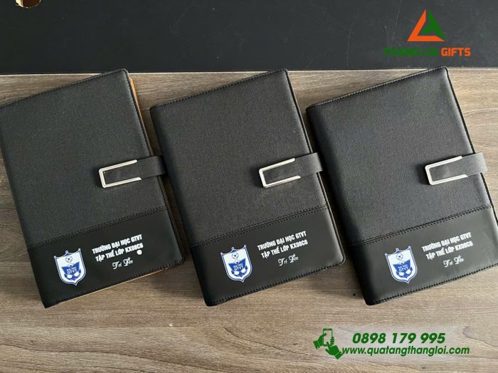 Sổ Tay Bìa Còng Màu Đen - In Logo Trường Đại học Giao Thông Vận Tải