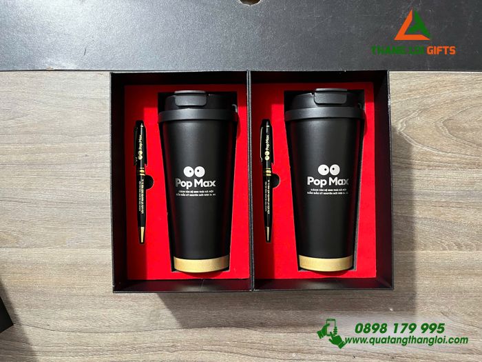 Bộ Quà Tặng (Ly Giữ Nhiệt & Bút Ký) Màu Đen - In Khắc Logo Kênh Truyền Hình Pop Max