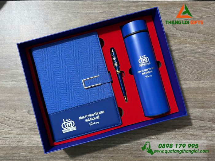 Combo Quà Tặng (Sổ+ Bình+ Bút) Màu Xanh - In Khắc Logo Doanh Nghiệp Tân Minh