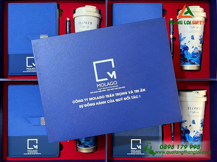 Set Quà Tặng (Sổ+ Ly+ Bút) Màu Xanh - In Khắc Logo Doanh Nghiệp MOLAGO