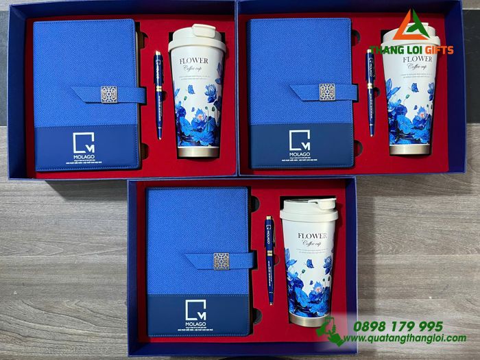 Set Quà Tặng (Sổ+ Ly+ Bút) Màu Xanh - In Khắc Logo Doanh Nghiệp MOLAGO