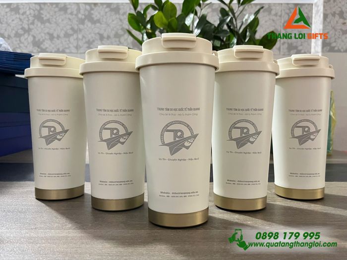 Ly Giữ Nhiệt Coffe Màu Trắng Kem 530ml - Khắc Logo Trung Tâm DHQT Trần Quang