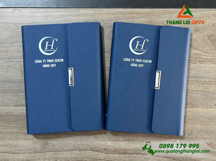 Sổ Tay Bìa Còng Gập 3 Màu Xanh - In Logo Doanh Nghiệp Hằng Huy