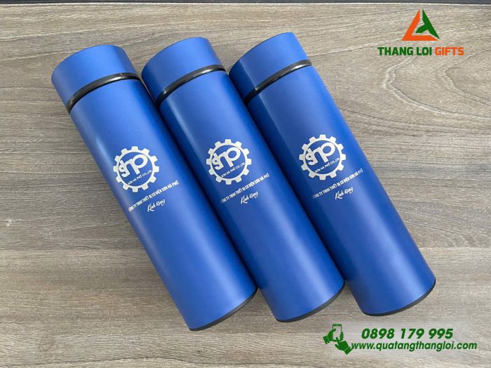 Bình Giữ Nhiệt Màu Xanh - Khắc Logo Doanh Nghiệp Sơn Hà Phố