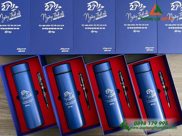Set Quà Tặng (Bình & Bút) Màu Xanh - In Khắc Logo Trường THCS Xà Bang