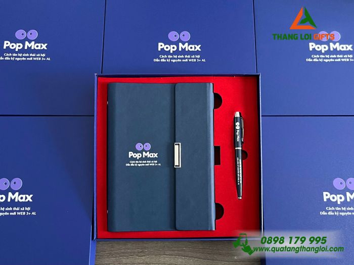 Set Quà Tặng (Sổ Tay Bìa Còng & Bút Ký) Màu Xanh - In Khắc Logo Pop Max