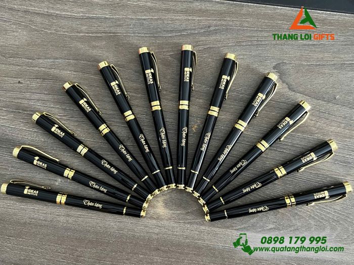 Bút Ký Kim Loại Nắp Đẩy Màu Đen Khoen Vàng - Khắc Logo Doanh Nghiệp IDEAS