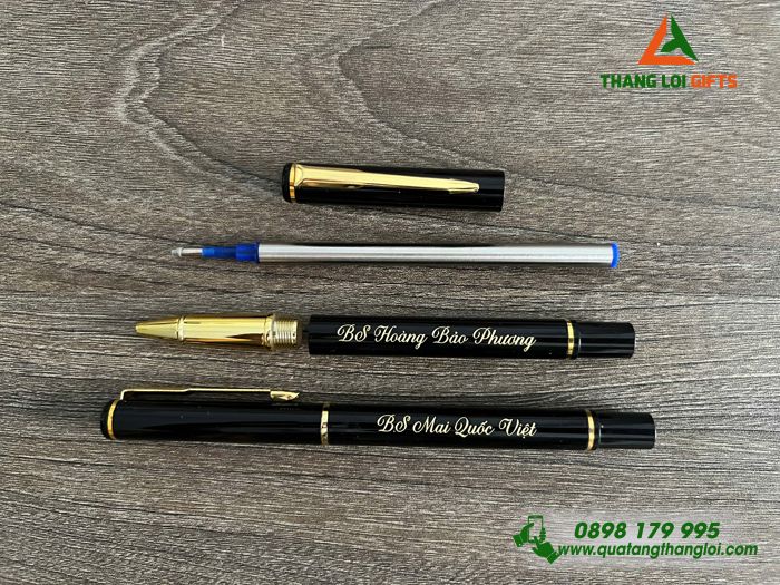 Bút Ký Kim Loại Màu Đen Khoen Vàng - Khắc Tên Làm Quà Tặng Tri Ân
